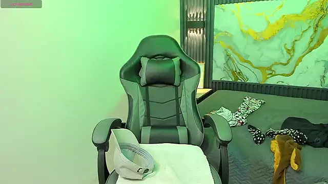 TaylerMiles Obrolan Langsung XXX