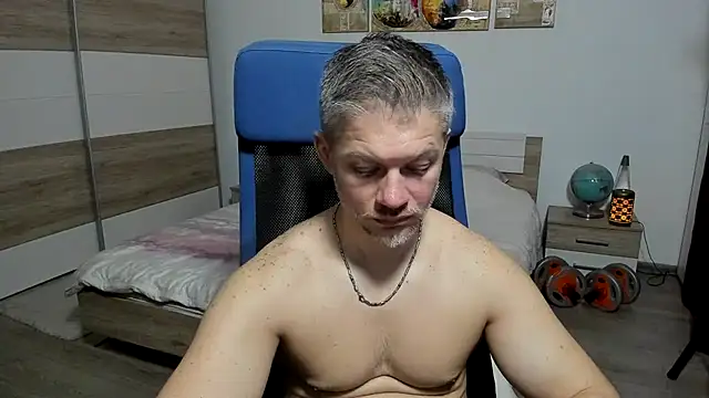 دردشة RobbyShawz الجنسية المباشرة