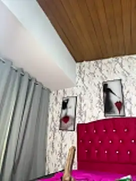 Larissa_Antonella Live XXX-chat