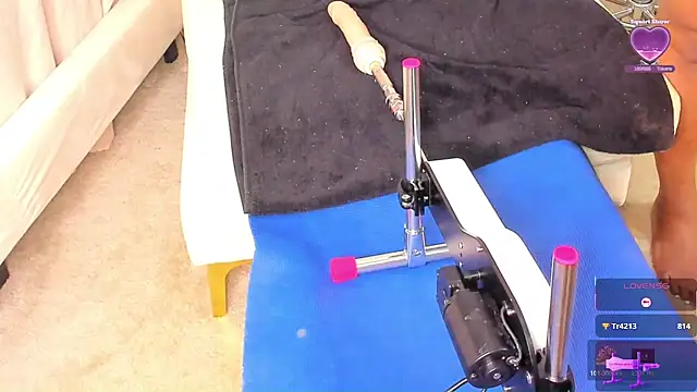 CarmenCash__'s Live XXX Chat