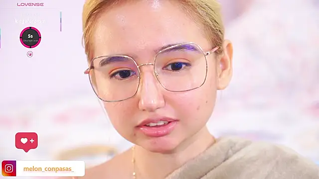 Pinkie_Princes élő XXX-chatje