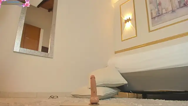 lia_sexx19 Adlı Modelin Canlı XXX Sohbeti