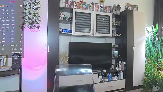 SheilaRyan Chat XXX in diretta