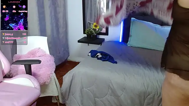 Keyla01_のライブXXXチャット