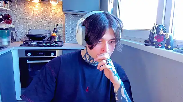 _torfin_: онлайн-секс-чат