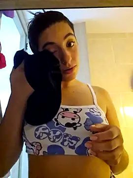 Meganthomson Adlı Modelin Canlı XXX Sohbeti