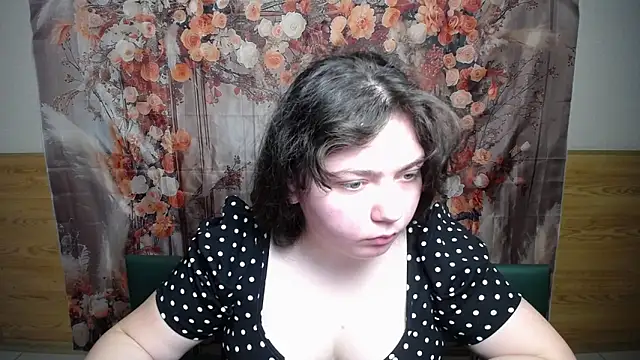 NeonilaLisova Chat XXX live