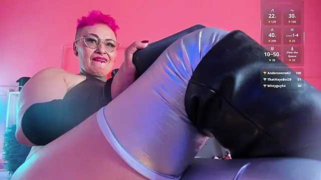 MATURE_HARDCORE live XXX chat