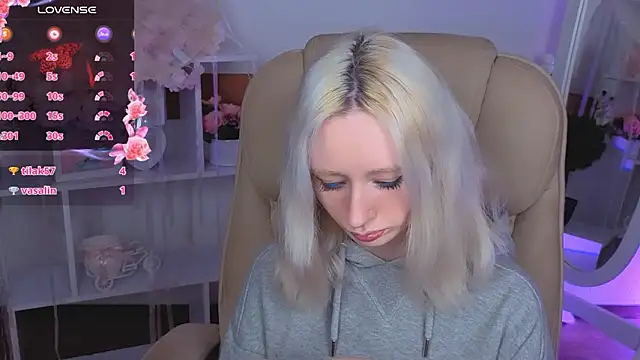 Katia_Kim 라이브 XXX 채팅