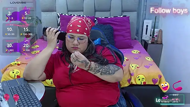 evelin_zaens: απευθείας συνομιλία ΧΧΧ