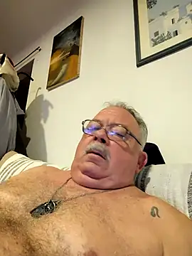 Вебкам-шоу bylytom24