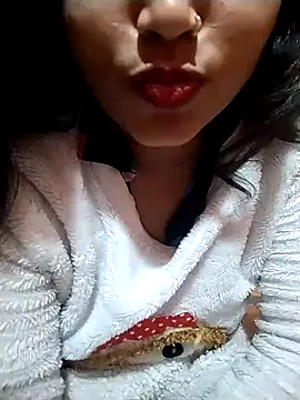 Chat +18 de Sexy_Divya__ ao vivo