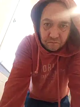 Poseidone76 – Naživo XXX chat