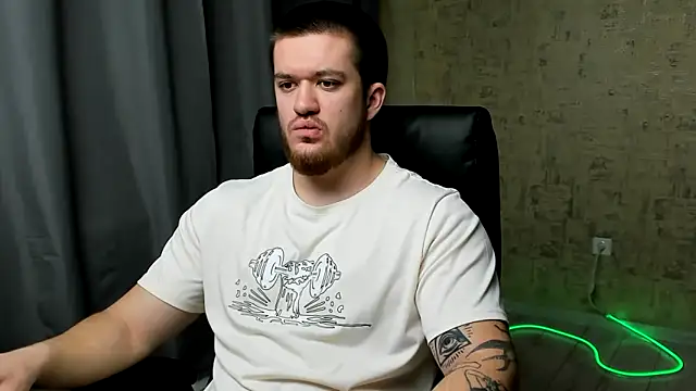 Show modela Well_boy na web-kameri