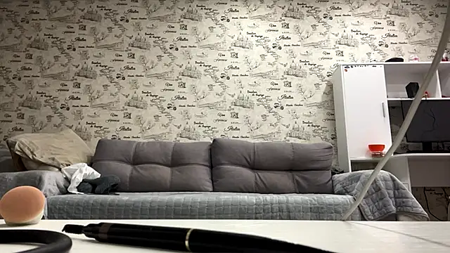 ProMillyのライブXXXチャット