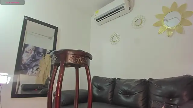 Czat XXX na żywo – Sophia_Cameron