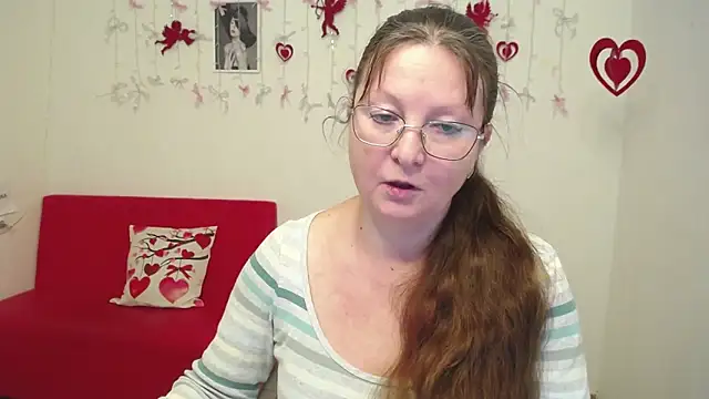 VanessaHotts: онлайн-секс-чат