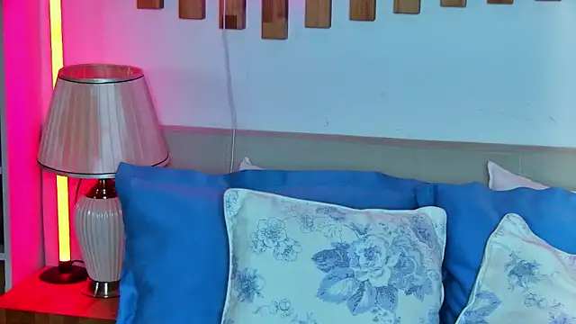 CeylanXO: онлайн-секс-чат