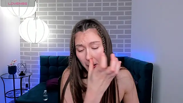 Tina_Porter Adlı Modelin Canlı XXX Sohbeti