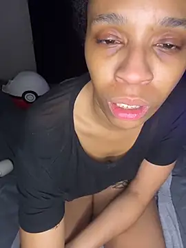 YeahhhitsBreezy élő XXX-chatje