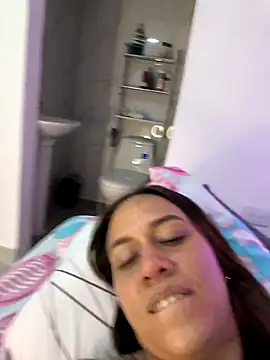 Nanybaker95: онлайн-секс-чат