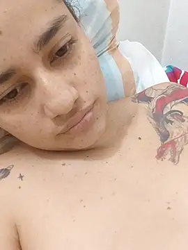 girl_tits 现场XXX聊天