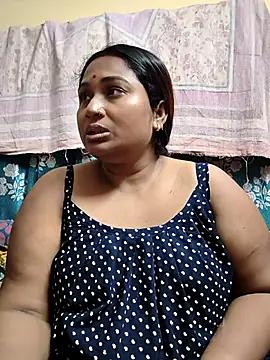 Вебкам-шоу Lovelyindian87