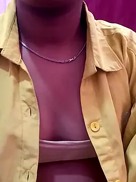 Chat XXX ao vivo de Mynidhiji