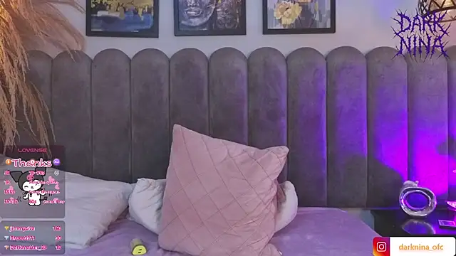 Dark_nina_ webkamerás műsora
