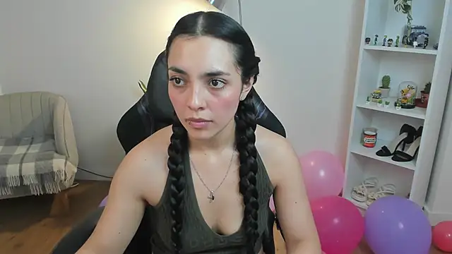 _BellaEvans_ Live XXX Chat