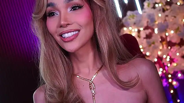 Webkamerová show xxforyoureyesonlyxx