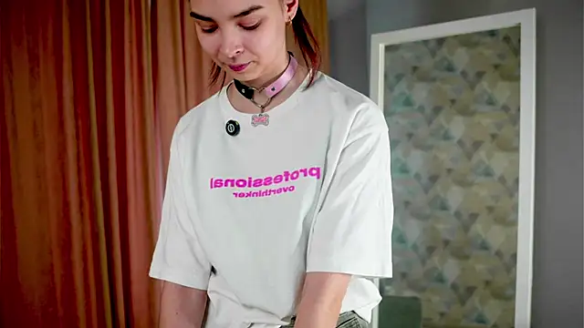 EddieChery's Live XXX Chat