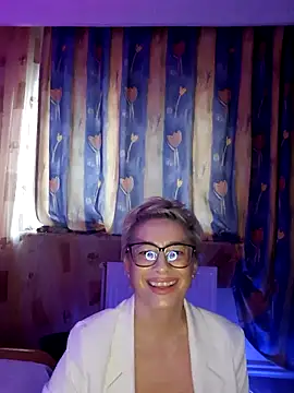 Chat XXX en directo de BellaBellaHot