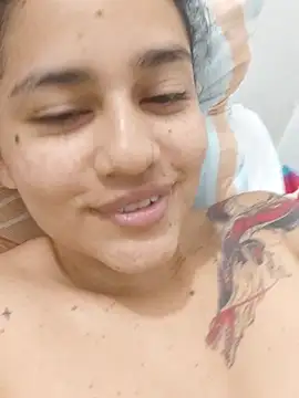 girl_tits' Live XXX Chat