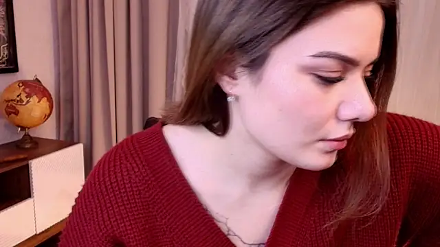 Dark_Moni élő XXX-chatje