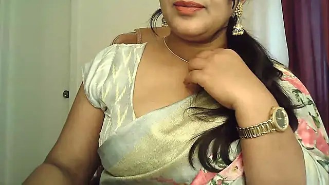 Chat XXX en directo de Spandana_Sweety