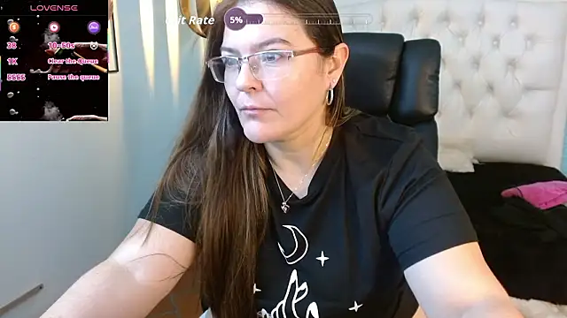 MsJossie live XXX chat