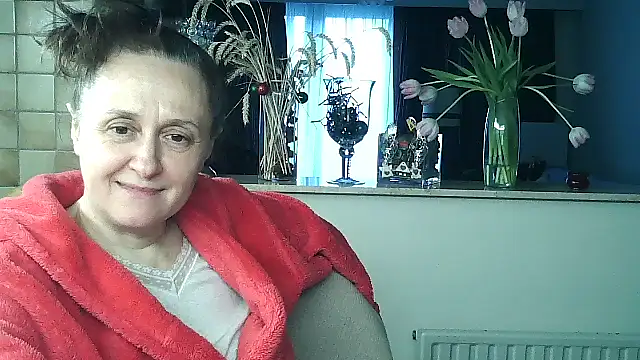 UllimOhi_ 在線直播表演