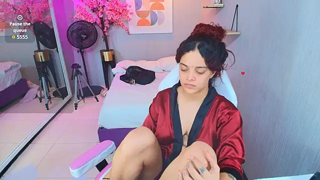 Онлайн чат XXX Maggy_t18