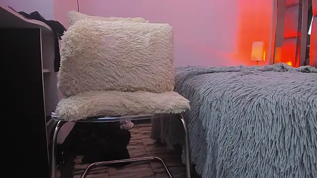 Emilyblackers élő XXX-chatje