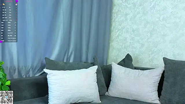 Živý XXX chat NaughtySeraphine