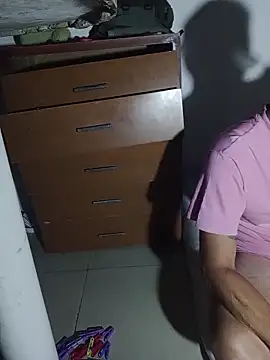 KarameloVzla: απευθείας συνομιλία ΧΧΧ