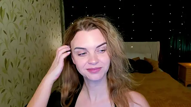 Онлайн чат XXX LunaFlinn