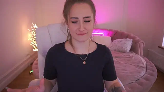 Show modela GentleAdellee na web-kameri