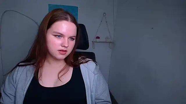 Chat XXX ao vivo de Kitty_Mia_Kitty