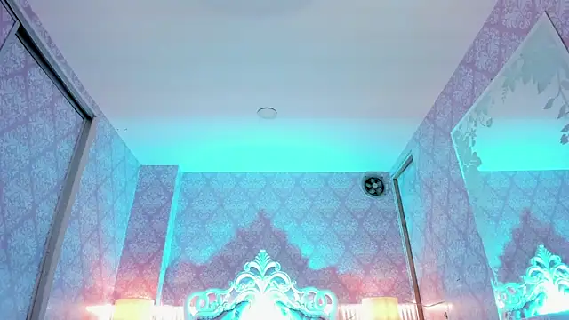 sensual_skinny Adlı Modelin Web Kamerası Şovu