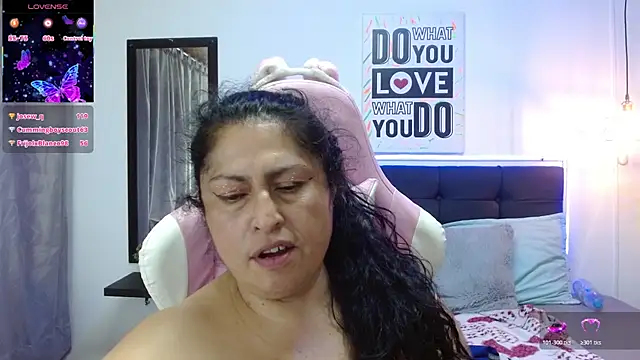 Keyla01_のライブXXXチャット