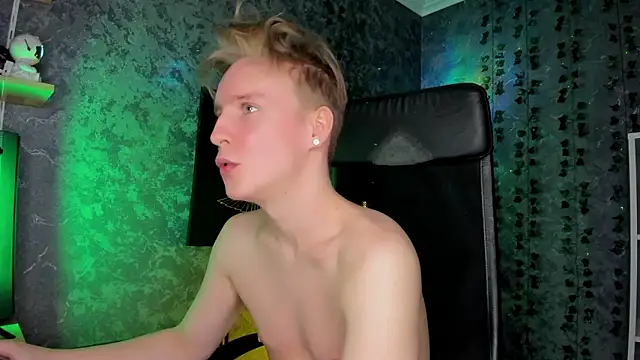 AlexxSweet: онлайн-секс-чат