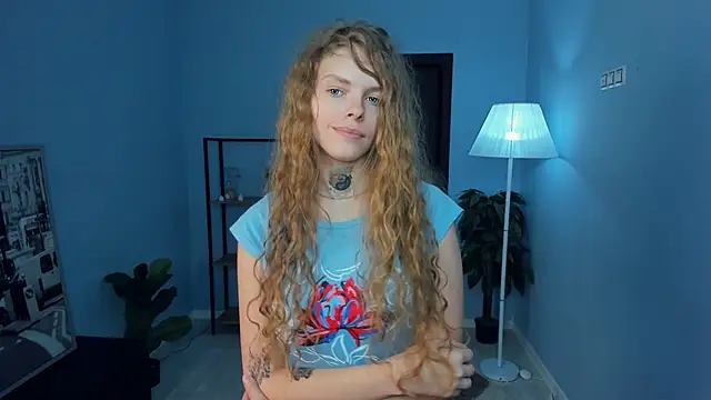 Chat +18 de RayaNenlia ao vivo