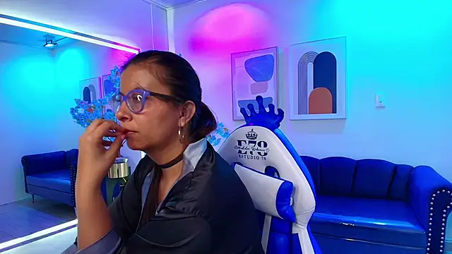 Živý XXX chat Amber__rouge